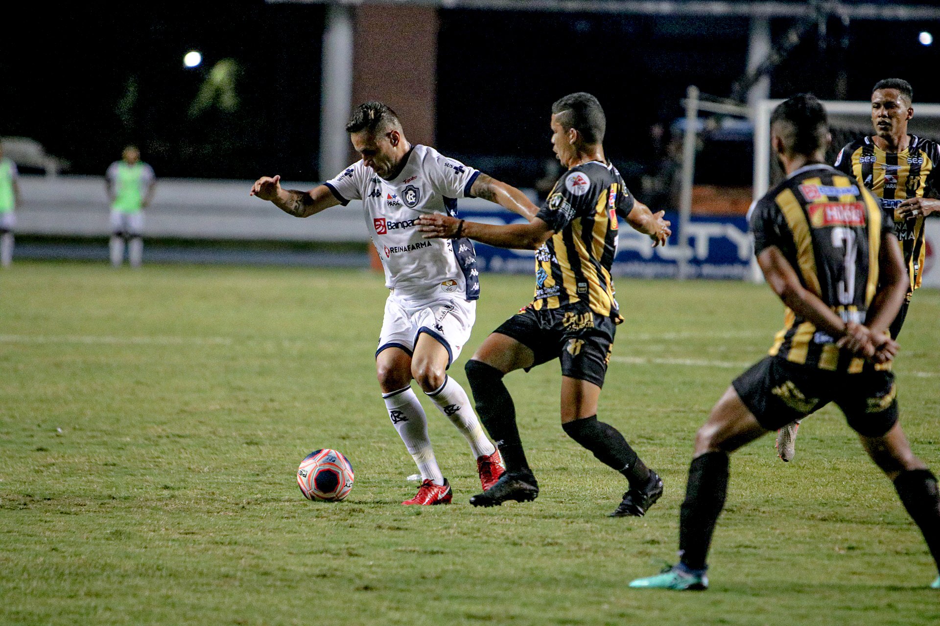 Remo e Castanhal definem hoje o segundo finalista do Parazão.