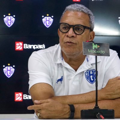 Hélio dos Anjos pede demissão e não é mais treinador do Paysandu