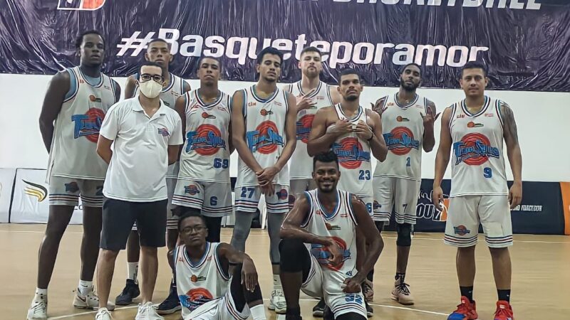 Team Space e Bad Angels fazem a grande final dos playoffs da Copa Baixada na Liga Super Basketball.