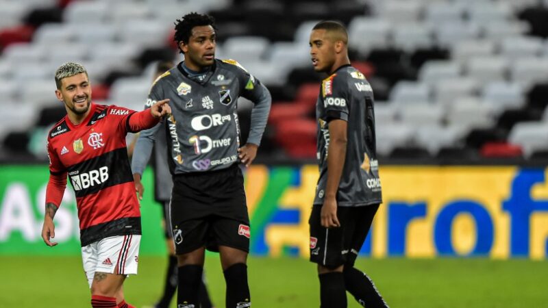 Flamengo goleia o ABC por 6 a 0 e praticamente está classificado para as quartas da Copa do Brasil