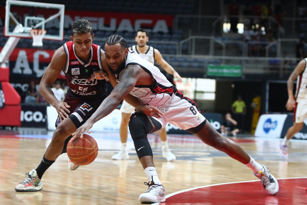 Flamengo vence com facilidade o Sesi Franca por 93×67.